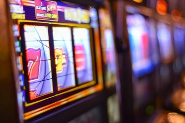 Fa Cai Shen Deluxe slot game interface showing five reels and symbol layout on cinta slot platform